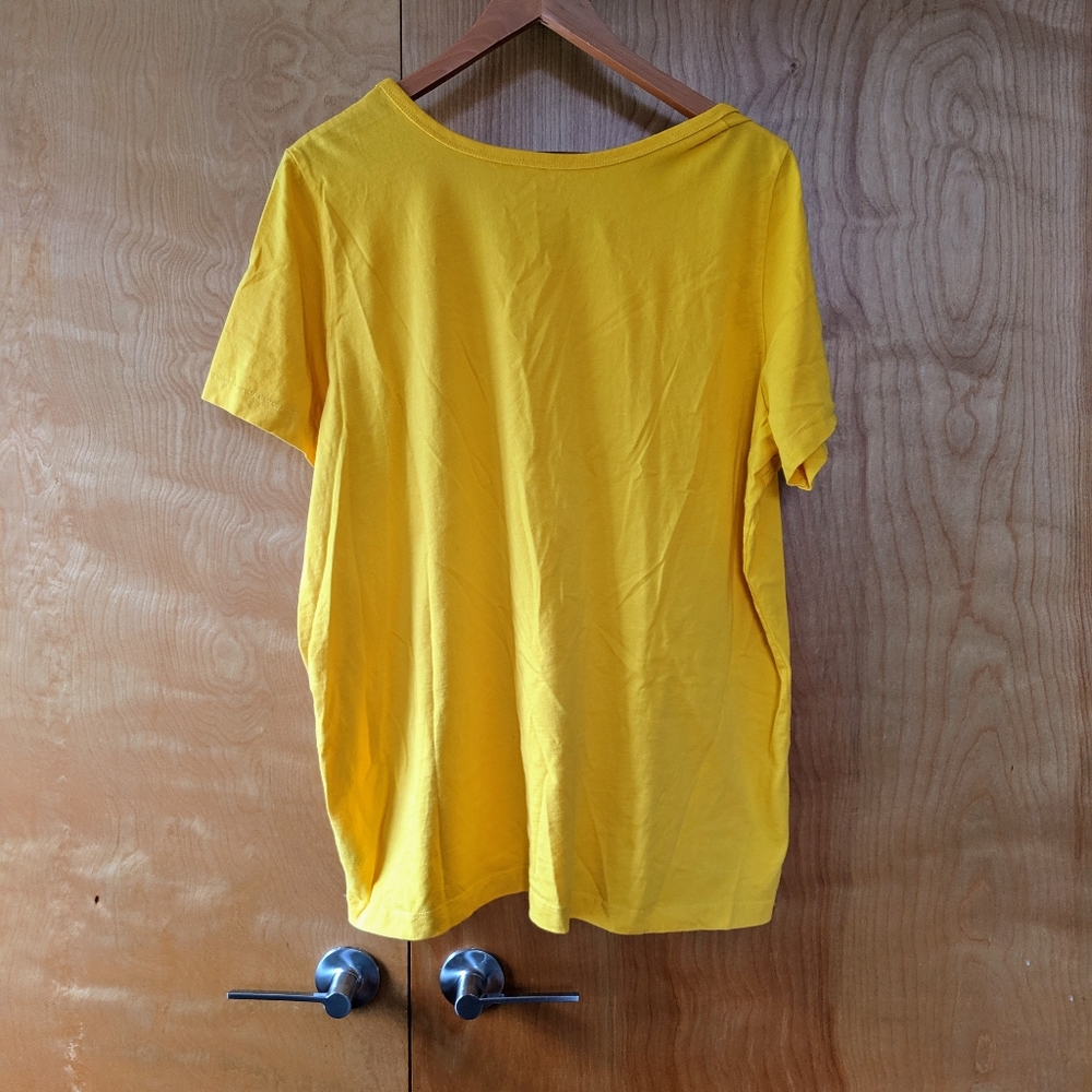 Plus size solid yellow t-shirt - Picture 2 of 3